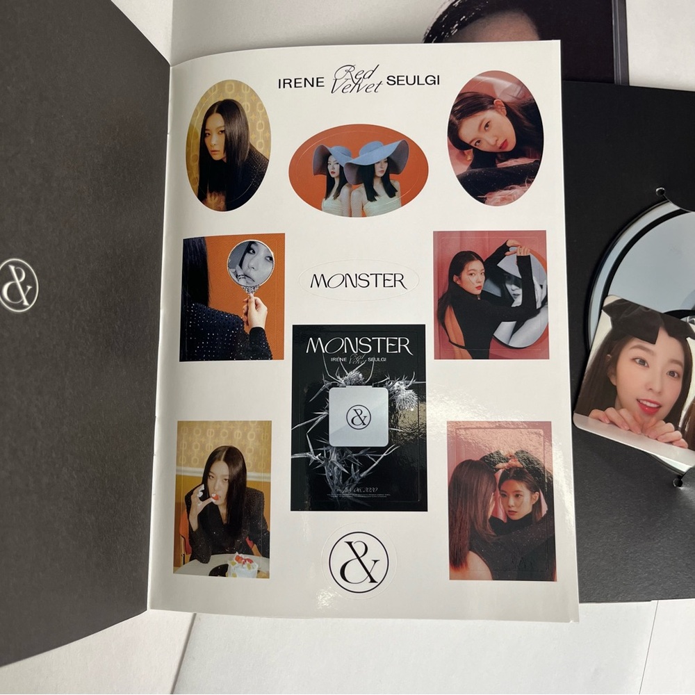 IRENE&SEULGI 1st Mini Album Monster Base Note CD+Book+Sticker+Card+F.Poster+Gift - Picture 6 of 6
